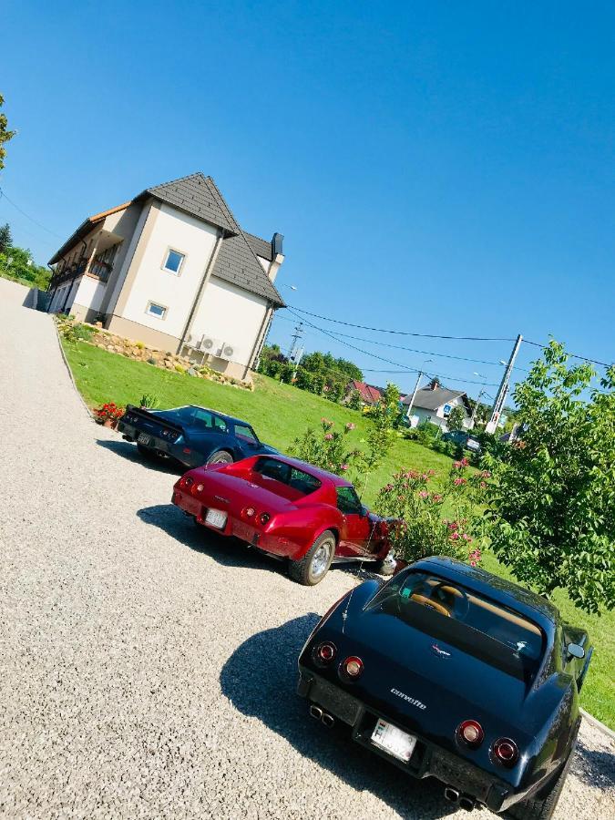 Platan Apartmanhaz * Balatongyörök