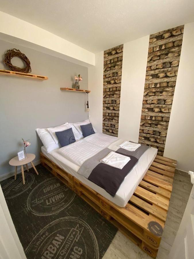 Platan Apartmanhaz